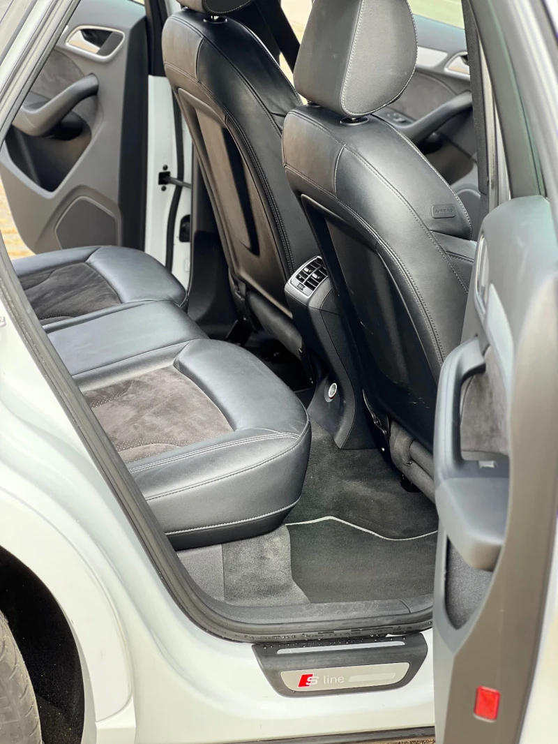 Audi Q3, снимка 10 - Автомобили и джипове - 51874361