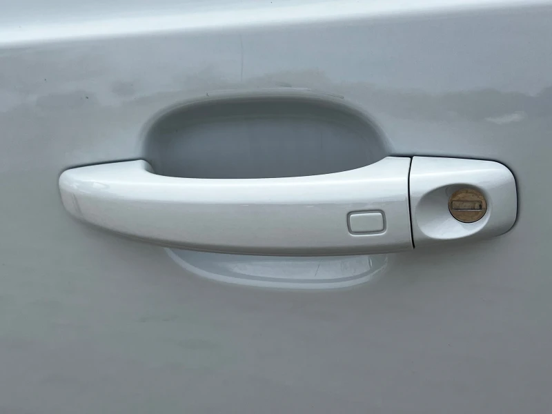 Audi Q3, снимка 8 - Автомобили и джипове - 51874361