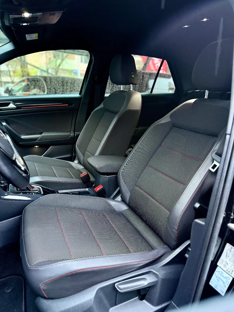VW T-Roc Sport Team 2.0 TDI, снимка 10 - Автомобили и джипове - 52675063