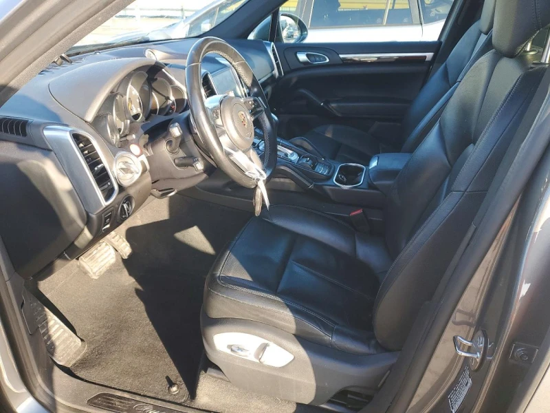 Porsche Cayenne ПОДГРЕВ* 360КАМЕРА* КЕЙЛЕС* LANE* ASSIST* , снимка 9 - Автомобили и джипове - 53447551