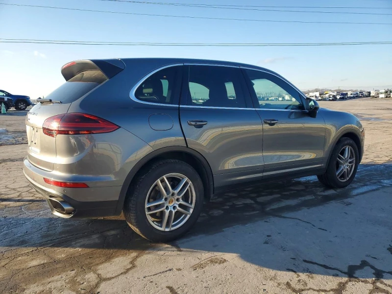 Porsche Cayenne ПОДГРЕВ* 360КАМЕРА* КЕЙЛЕС* LANE* ASSIST* , снимка 2 - Автомобили и джипове - 53447551