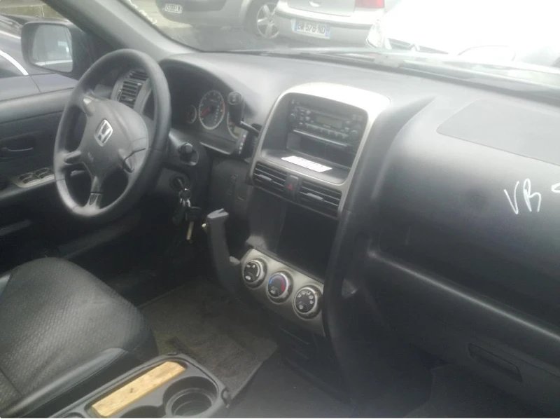 Honda Cr-v 2.0i 16V, снимка 3 - Автомобили и джипове - 32809956