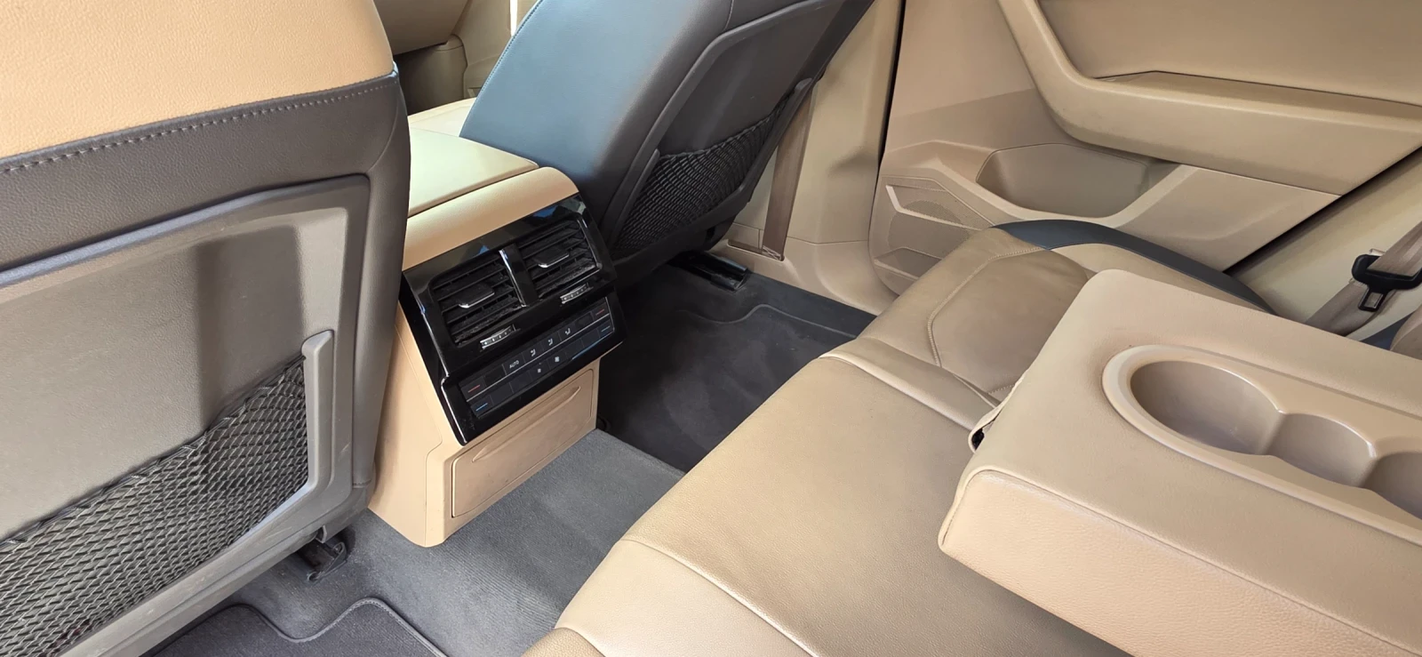 VW Touareg  - изображение 10