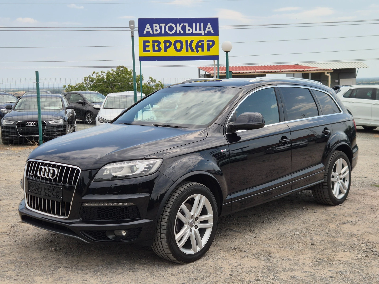 Audi Q7 3.0TDI S-Line 6+ 1