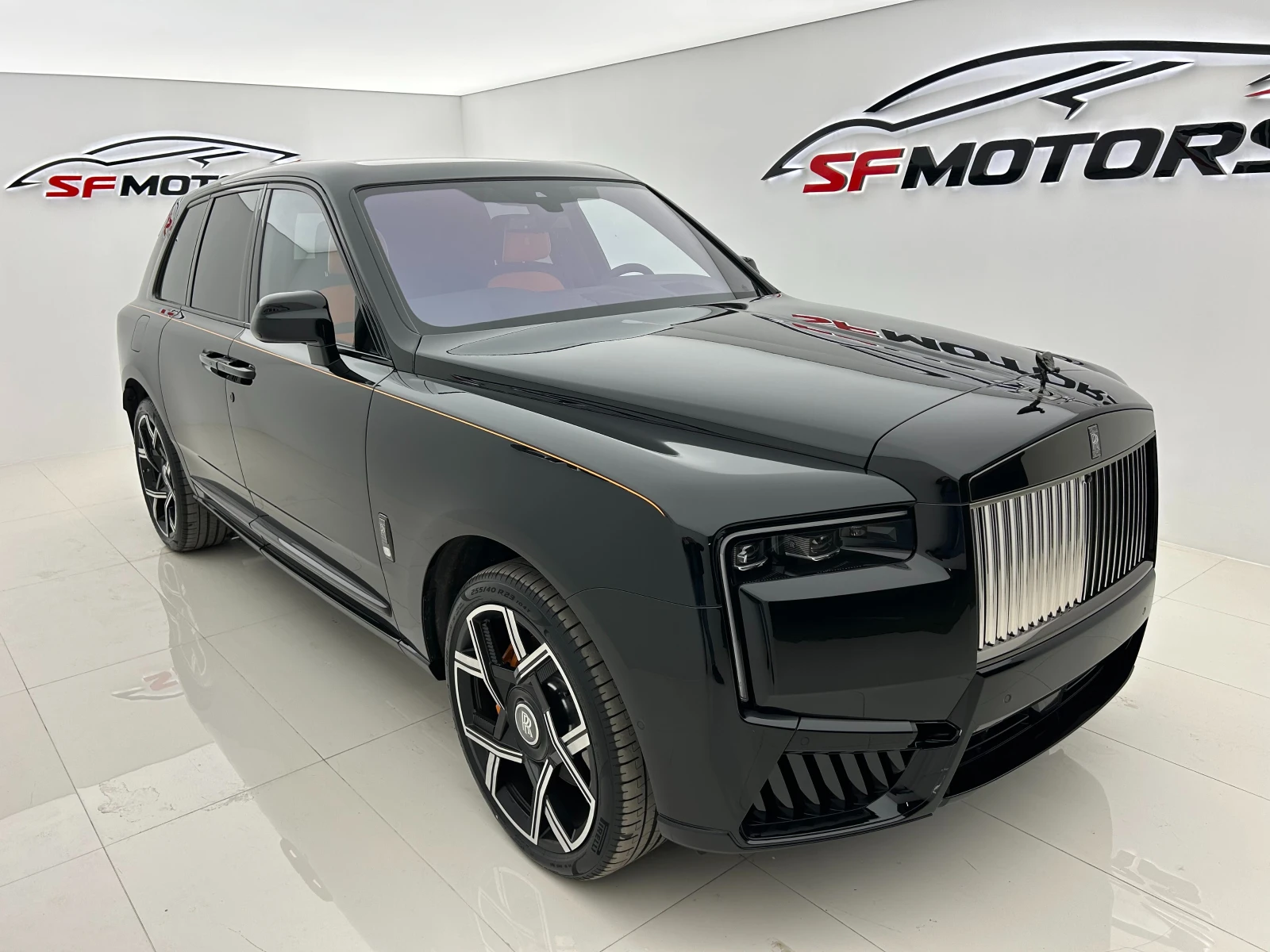 Rolls-Royce Cullinan Black Badge Series II 4 SEATS | Mobile.bg — изображение 1