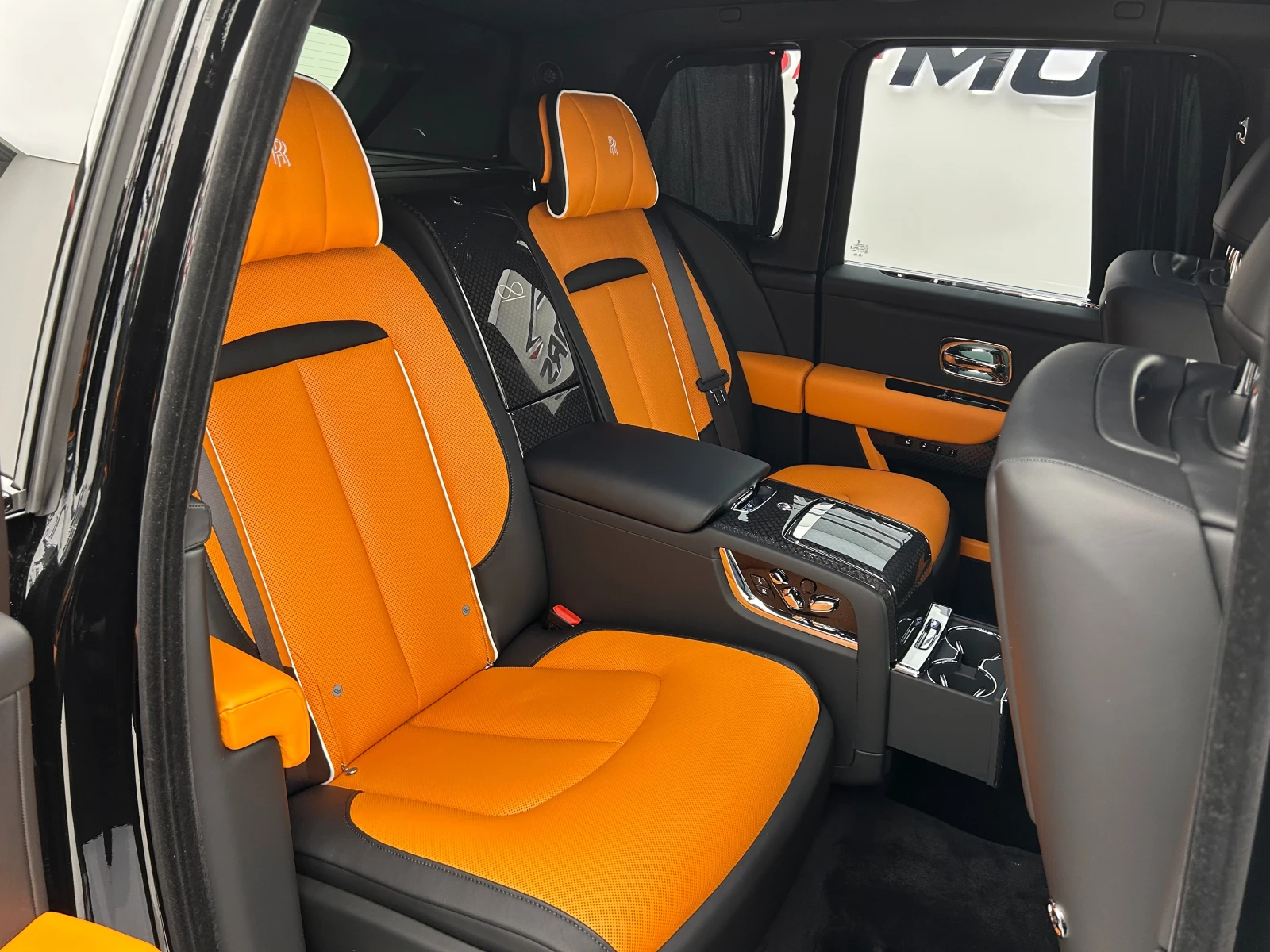 Rolls-Royce Cullinan Black Badge Series II 4 SEATS | Mobile.bg   13