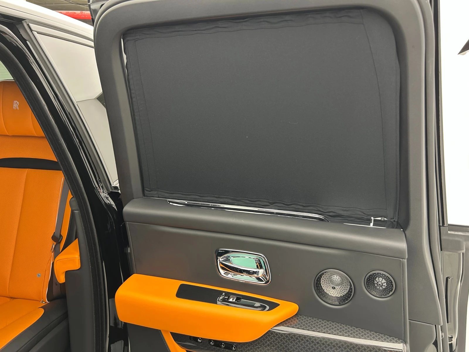 Rolls-Royce Cullinan Black Badge Series II 4 SEATS | Mobile.bg   16