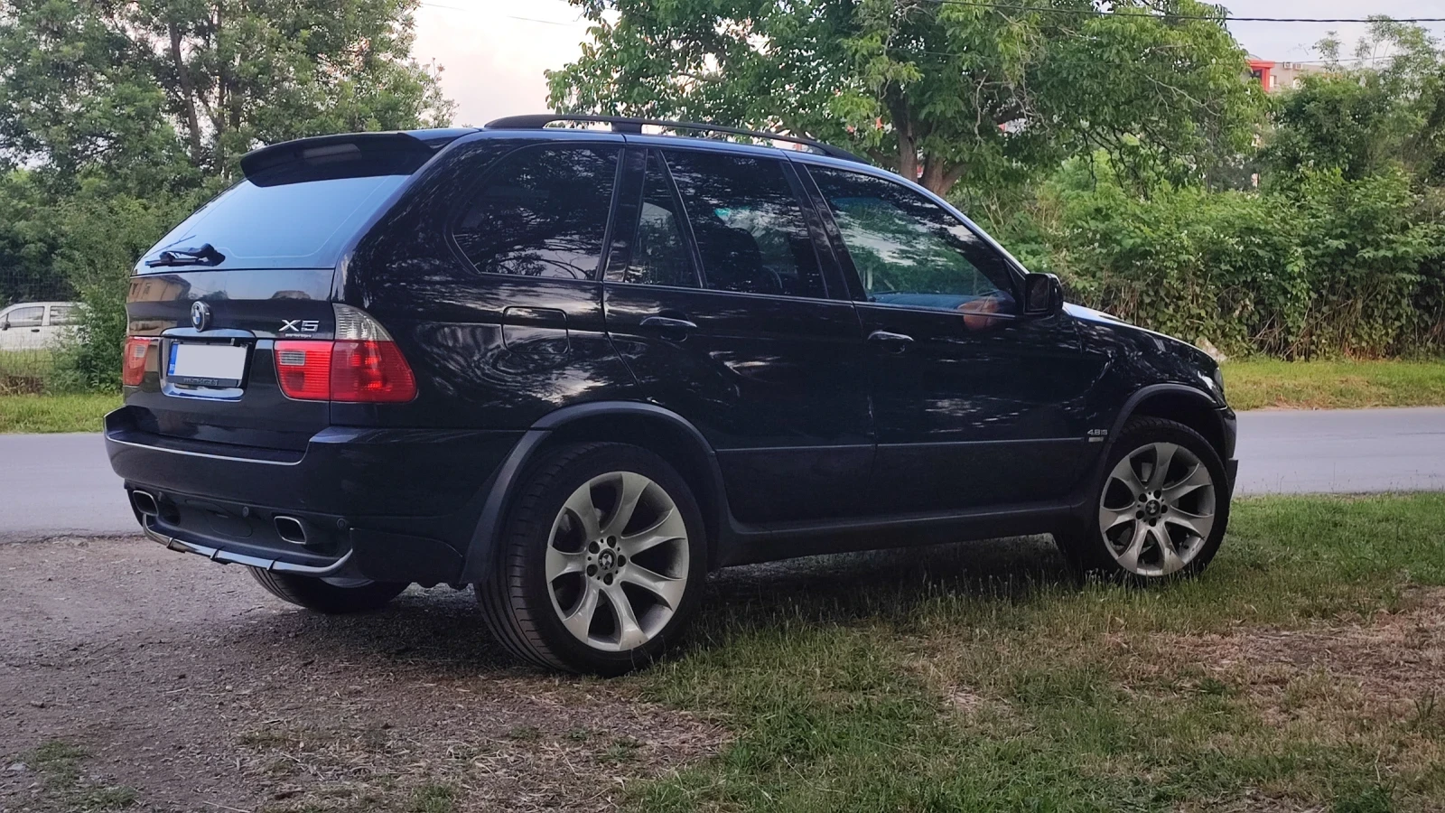 BMW X5 4.8IS - изображение 3