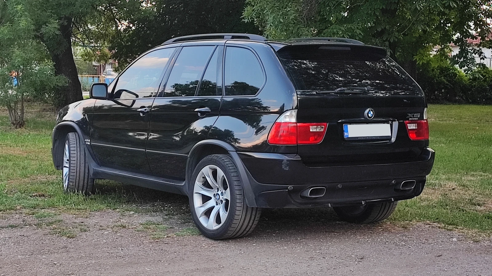 BMW X5 4.8IS - изображение 5