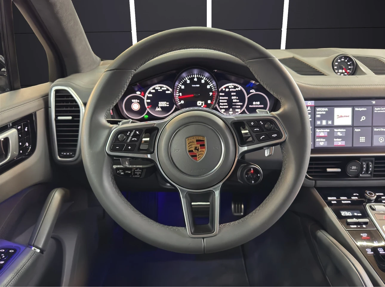 Porsche Cayenne S* PDCC* PSCB* BOSE* 360* KEYLESS* DISTRONIC - изображение 9