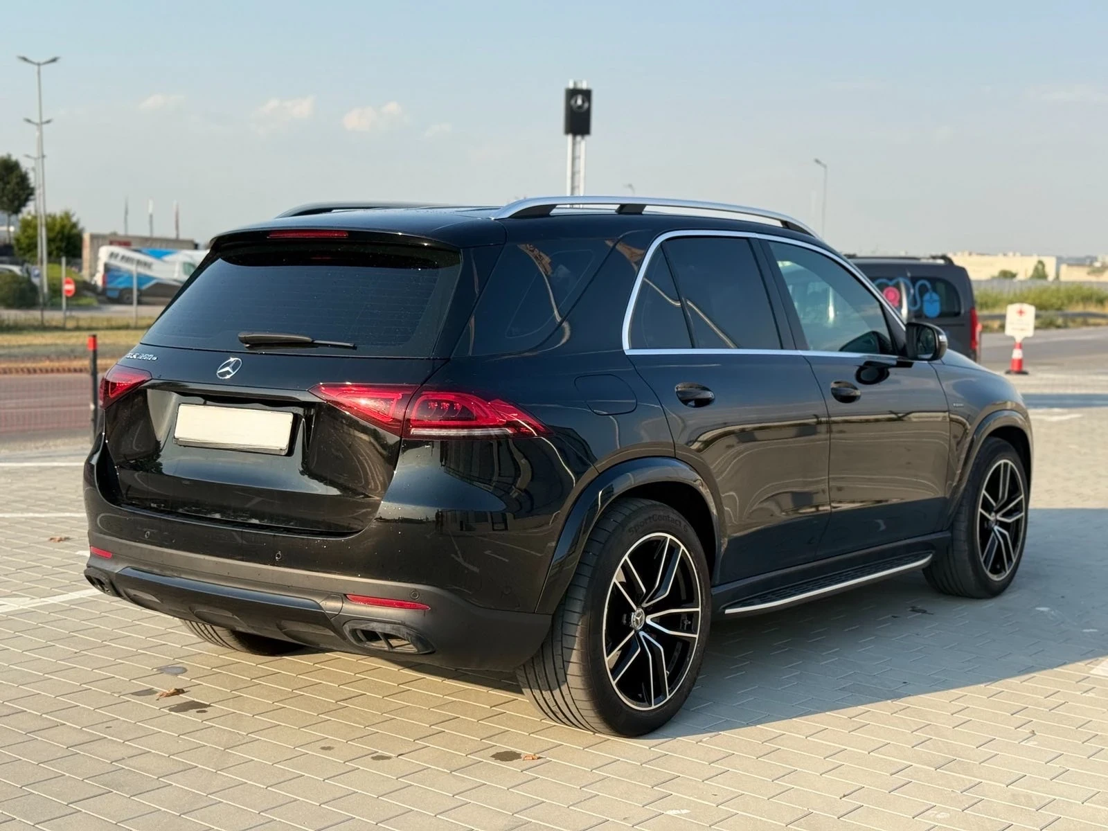 Mercedes-Benz GLE 350 350е Plugin AMG Line - изображение 3
