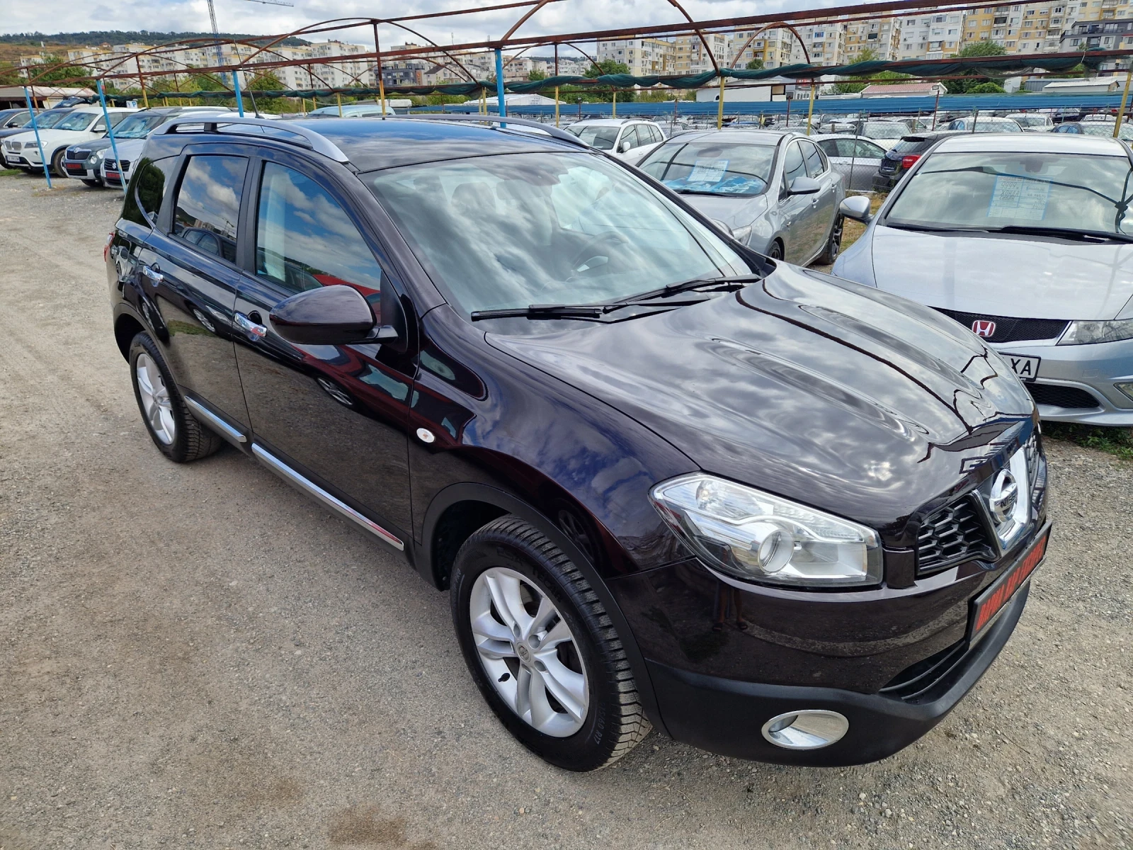 Nissan Qashqai + 2 2.0I 4x4 Фейслифт - изображение 2