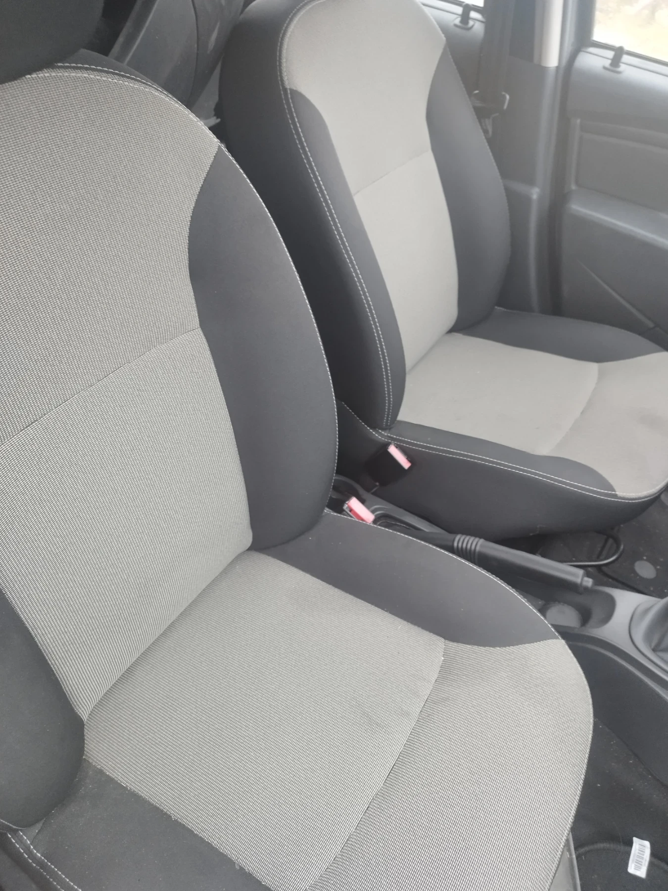 Dacia Duster 1.5DCI  K9KC612 - изображение 6