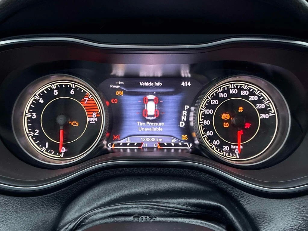 Jeep Cherokee * Altitude * CARFAX * БЕЗ ПЪРВОНАЧАЛНА ВНОСКА - изображение 8