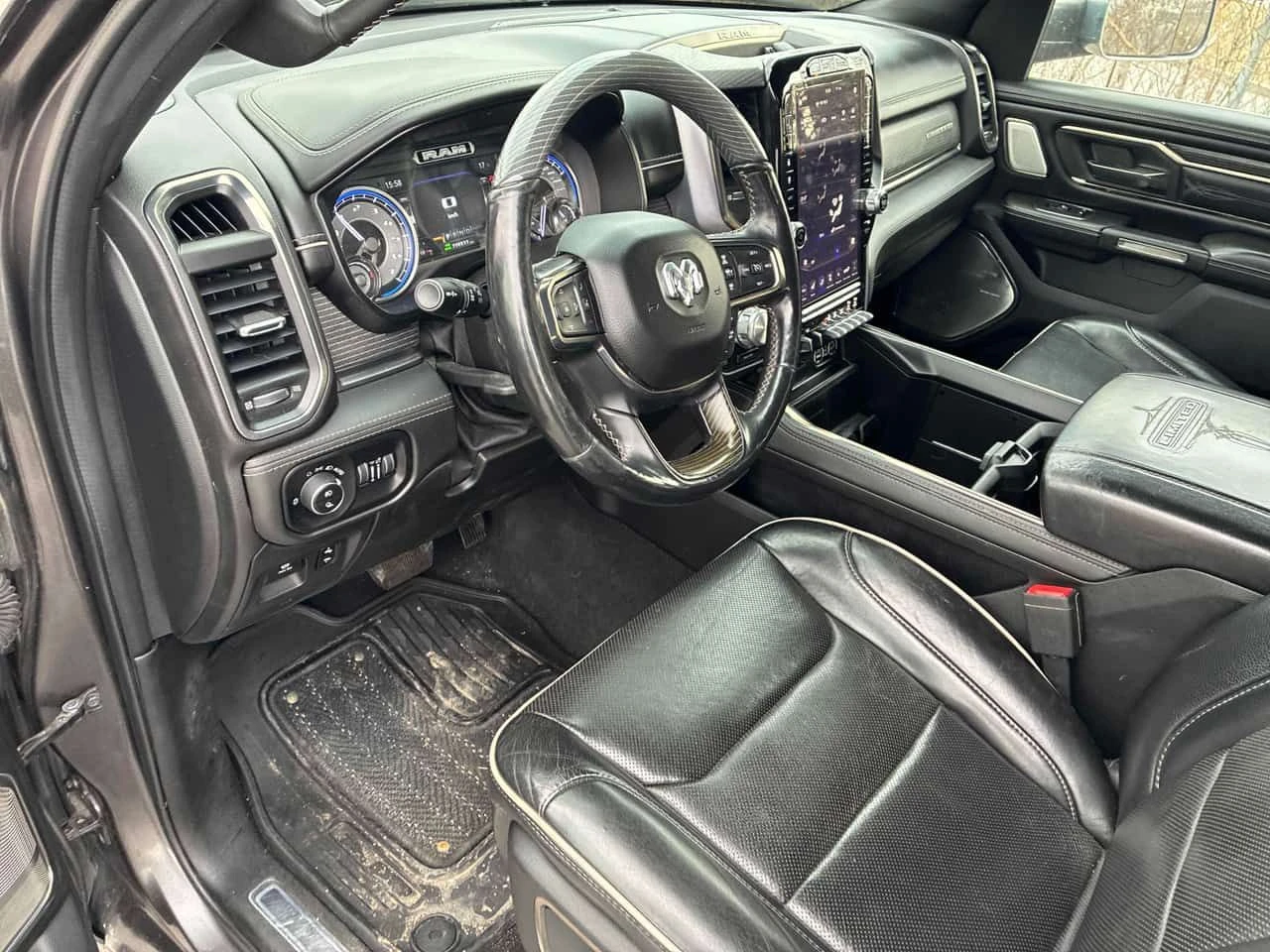 Dodge RAM 1500 Limited/HARMAN KARDON/ОБДУХВАНЕ/ВЪЗДУХ/КЛИПОВЕ , снимка 5 - Автомобили и джипове - 54051377