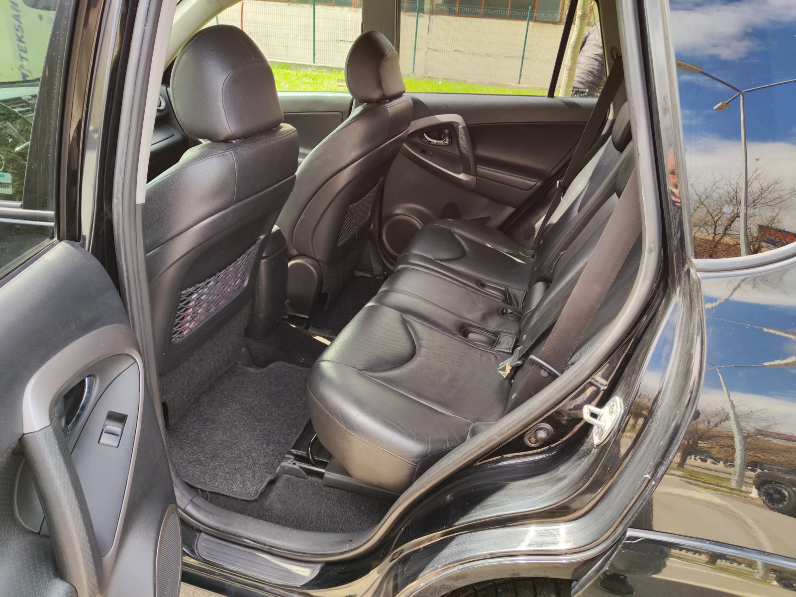 Toyota Rav4 DCat, снимка 4 - Автомобили и джипове - 54166999