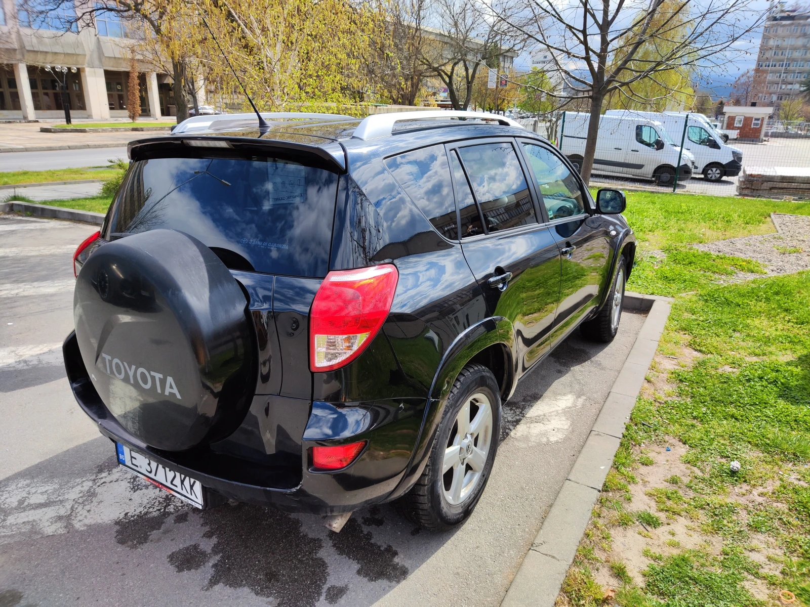 Toyota Rav4 DCat, снимка 2 - Автомобили и джипове - 54166999