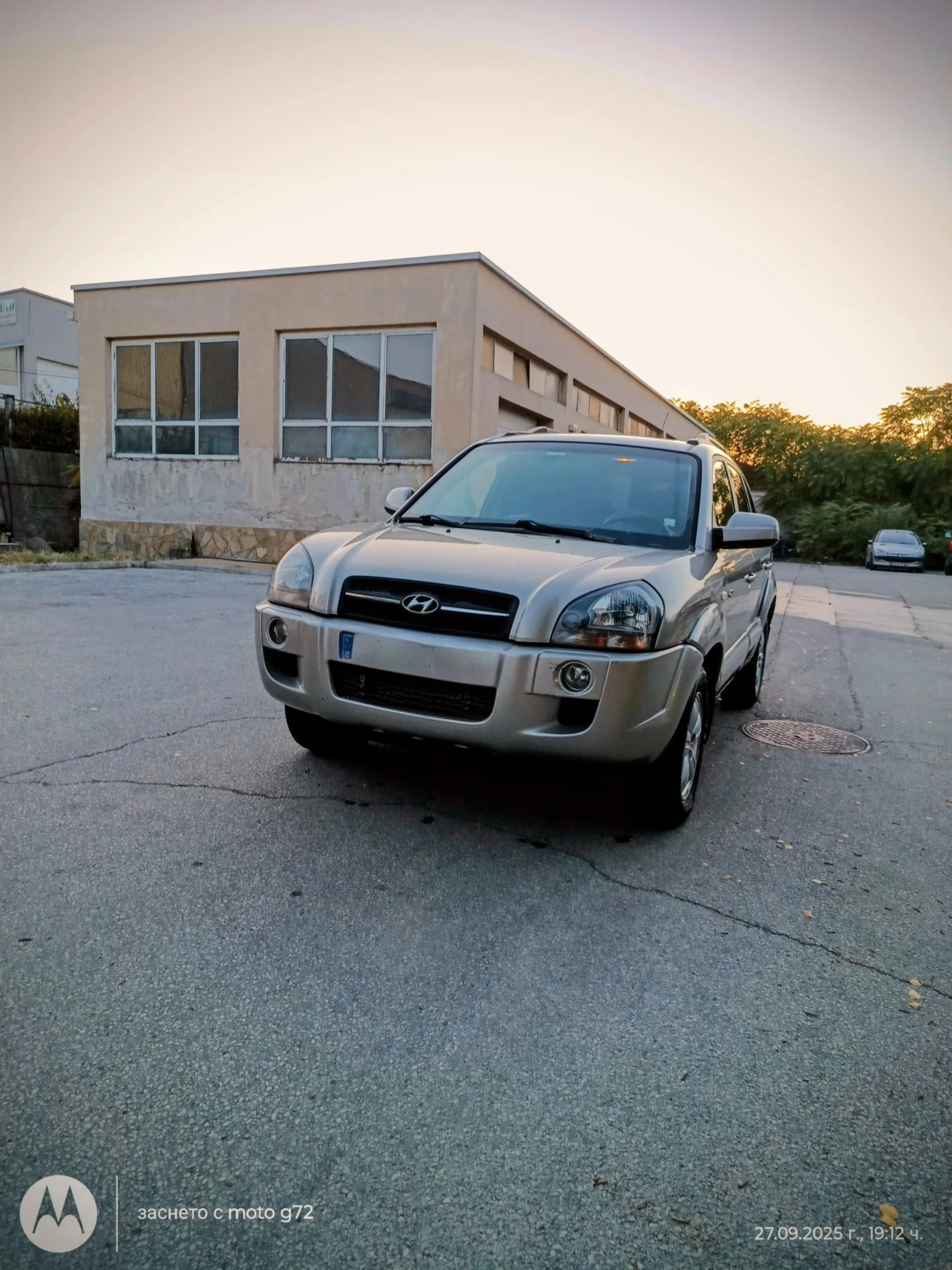 Hyundai Tucson, снимка 6 - Автомобили и джипове - 54190542