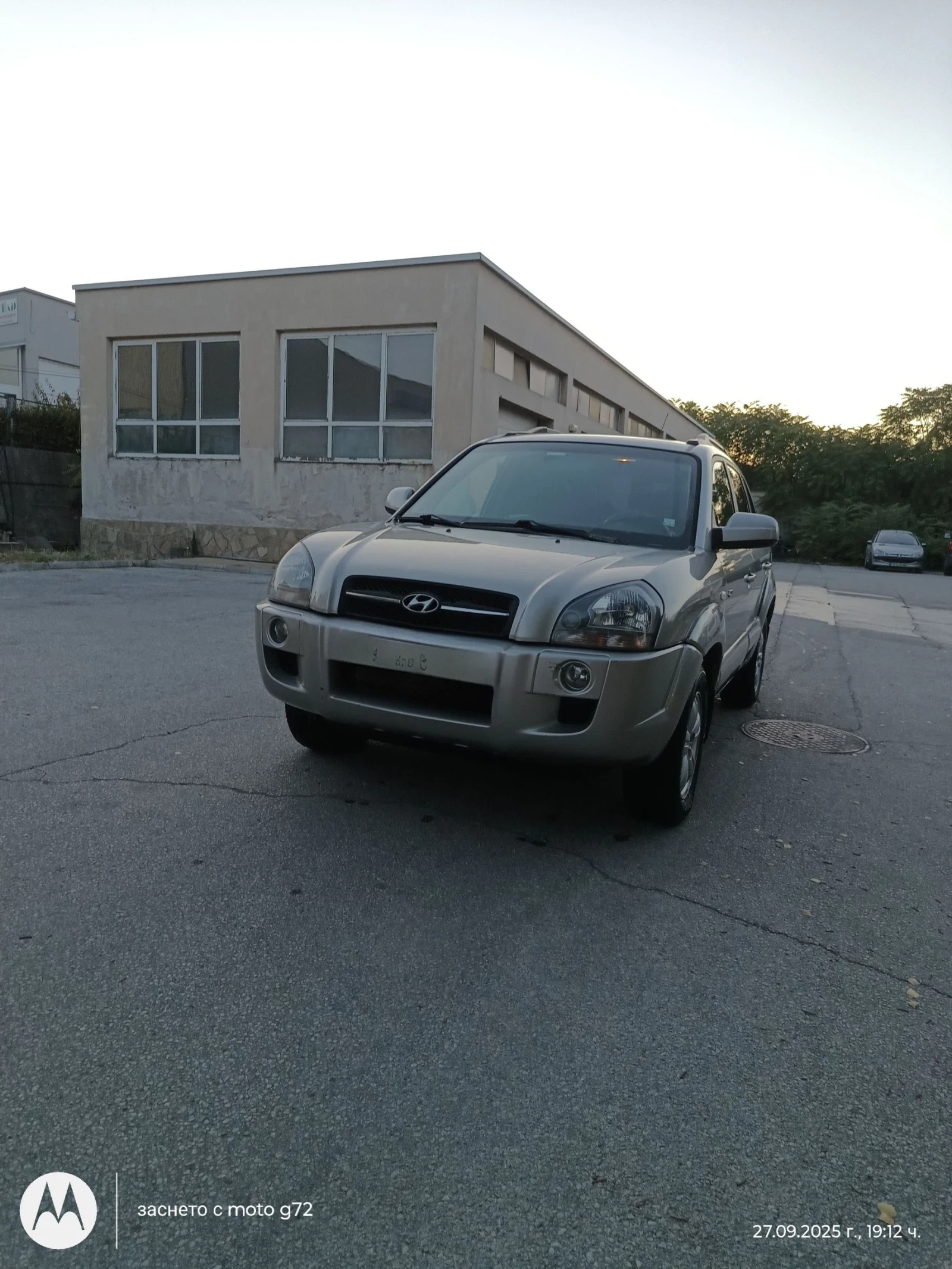 Hyundai Tucson, снимка 2 - Автомобили и джипове - 54190542