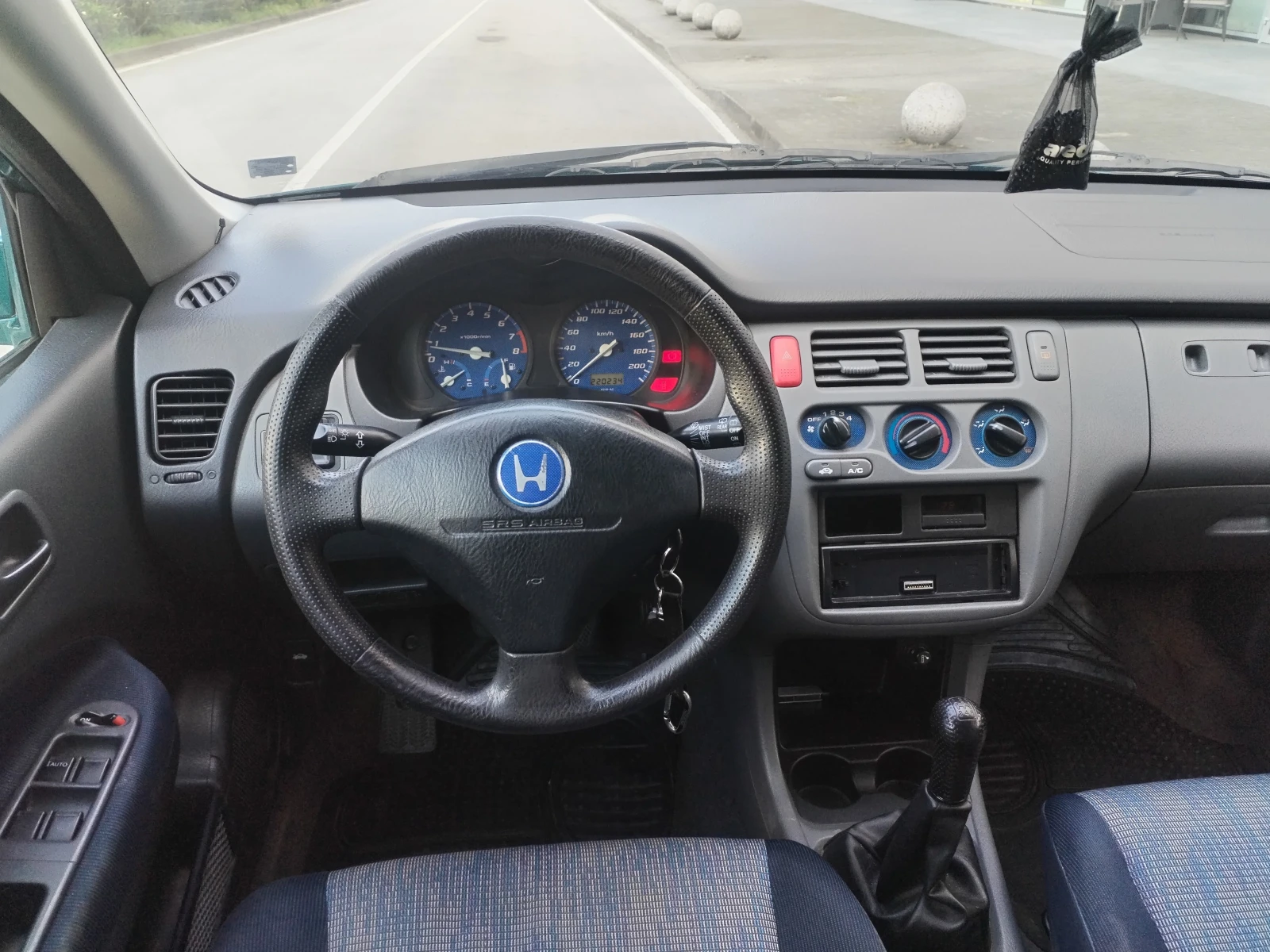 Honda Hr-v, снимка 10 - Автомобили и джипове - 54312483