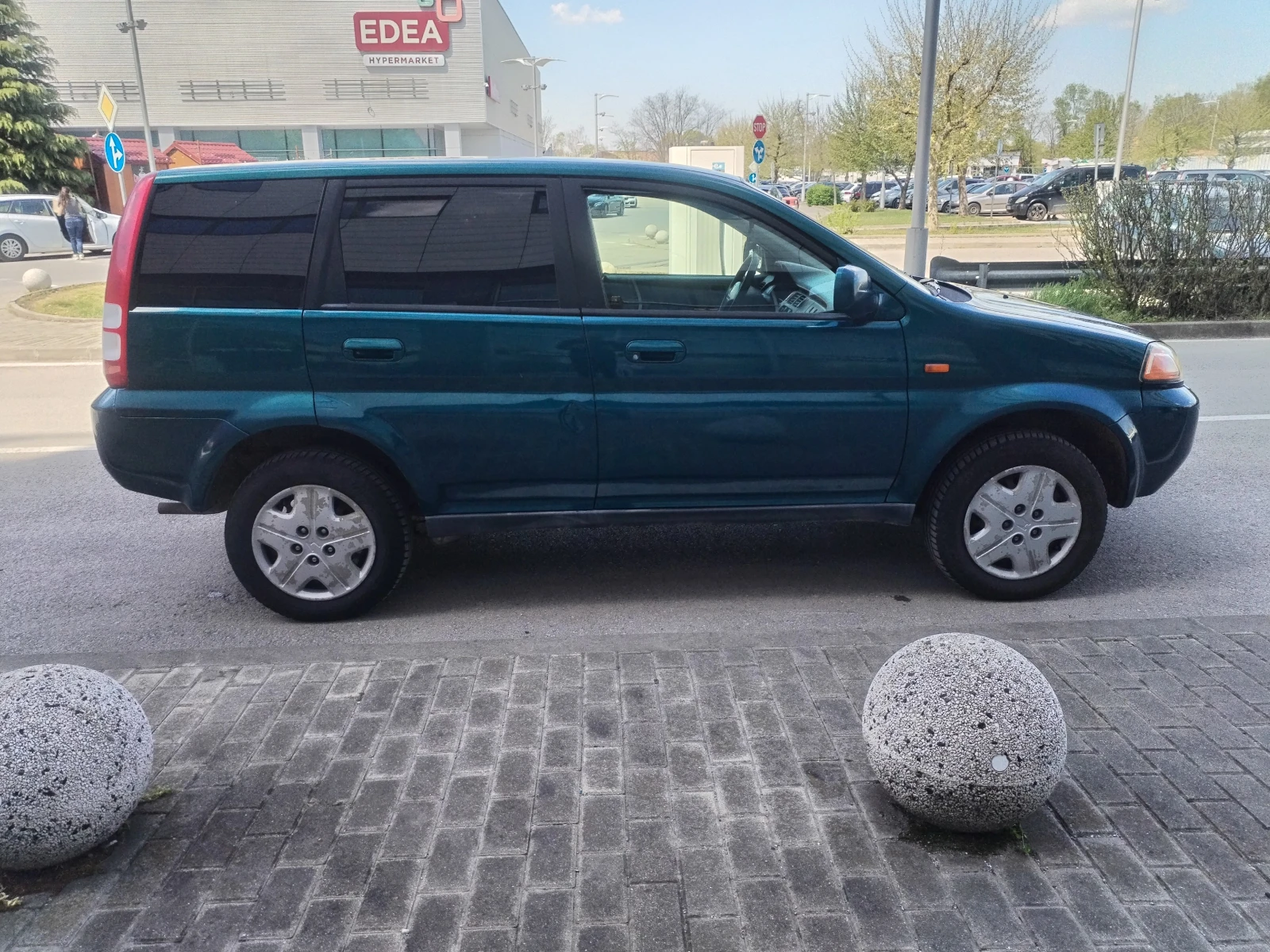 Honda Hr-v, снимка 4 - Автомобили и джипове - 54312483