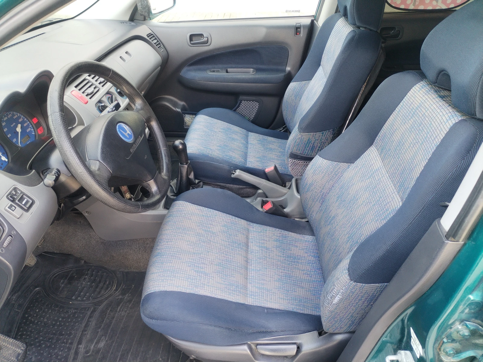 Honda Hr-v, снимка 8 - Автомобили и джипове - 54312483