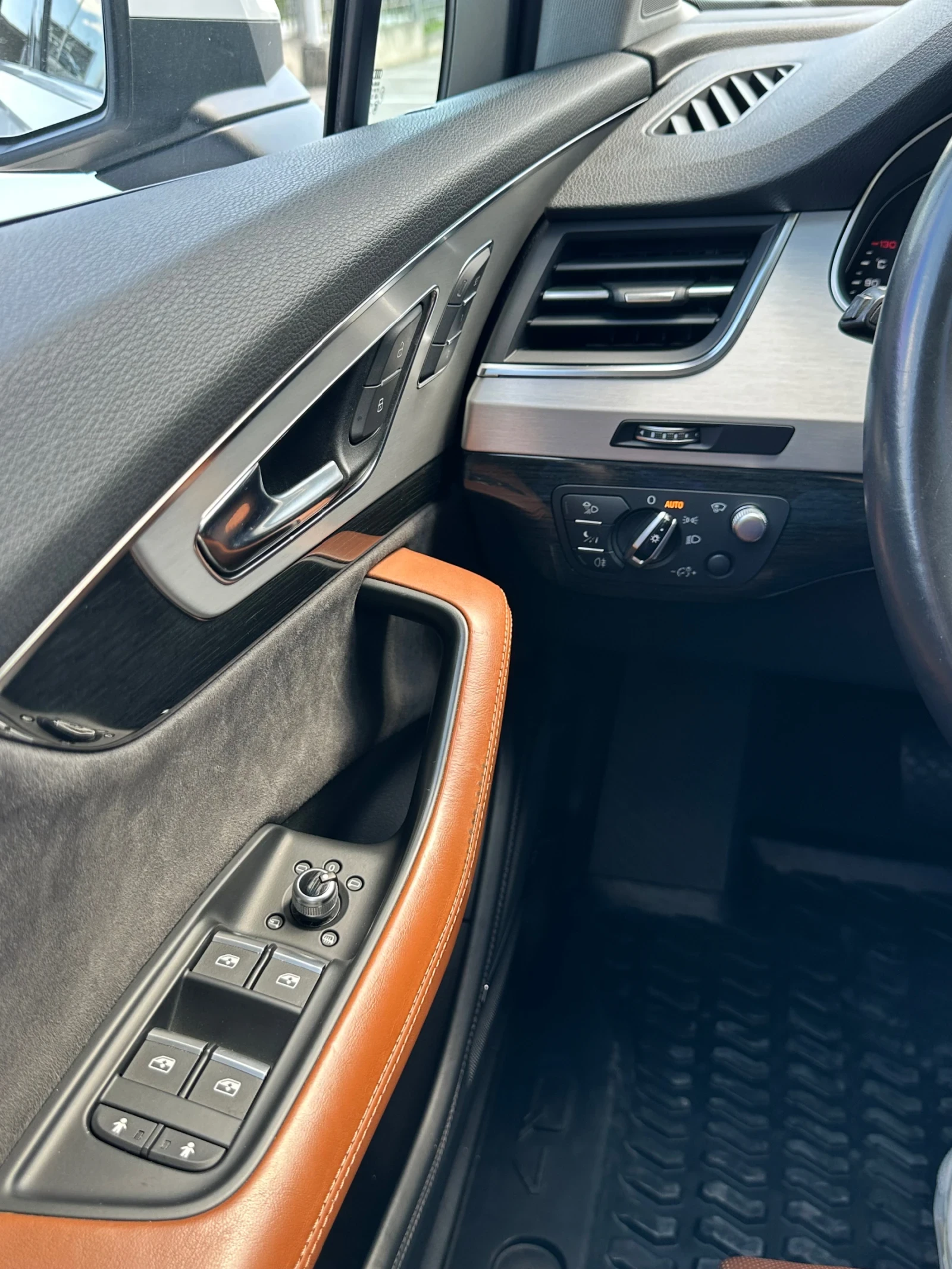 Audi Q7 3.0 TFSI, снимка 9 - Автомобили и джипове - 54318986