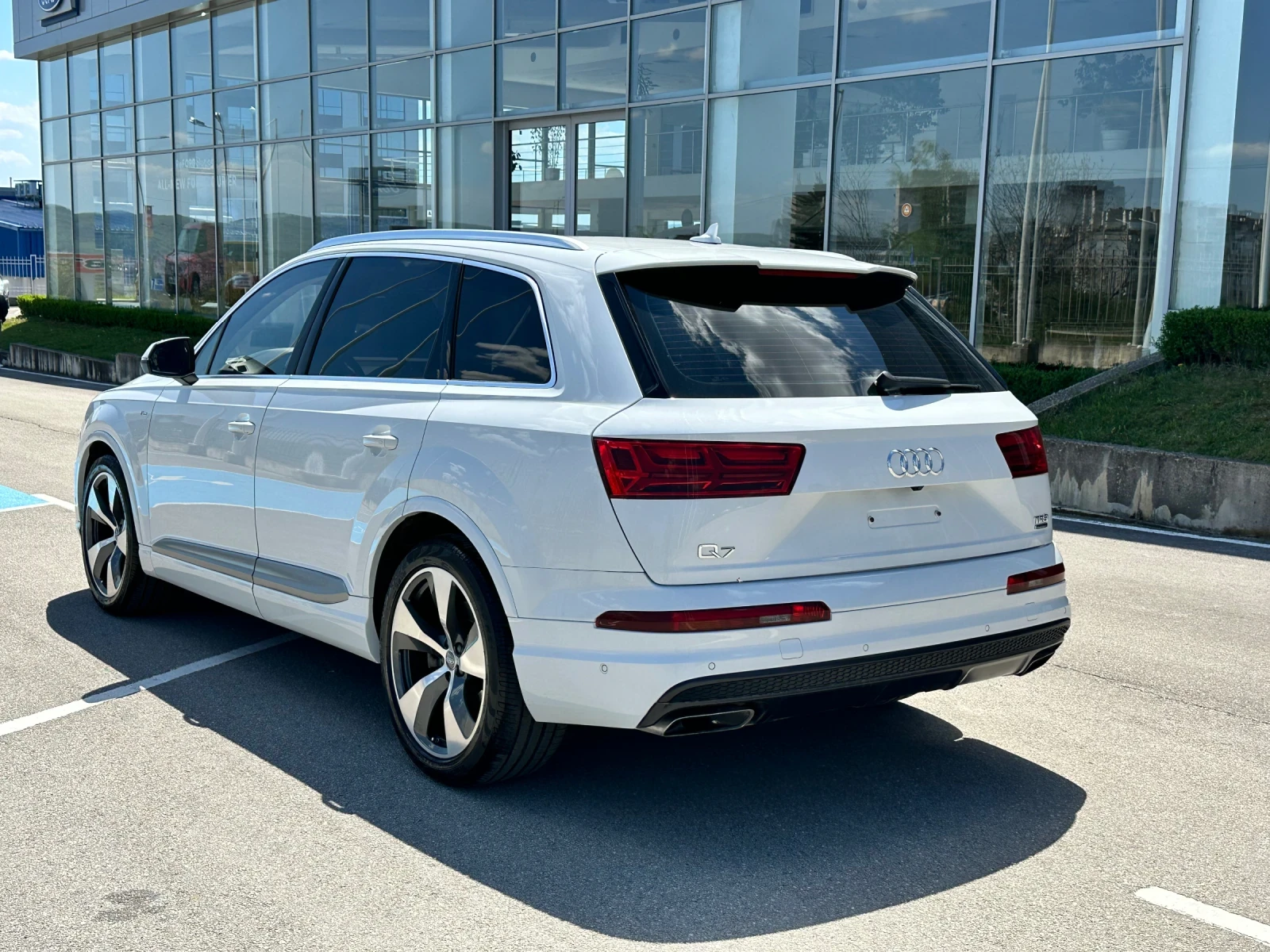 Audi Q7 3.0 TFSI, снимка 6 - Автомобили и джипове - 54318986