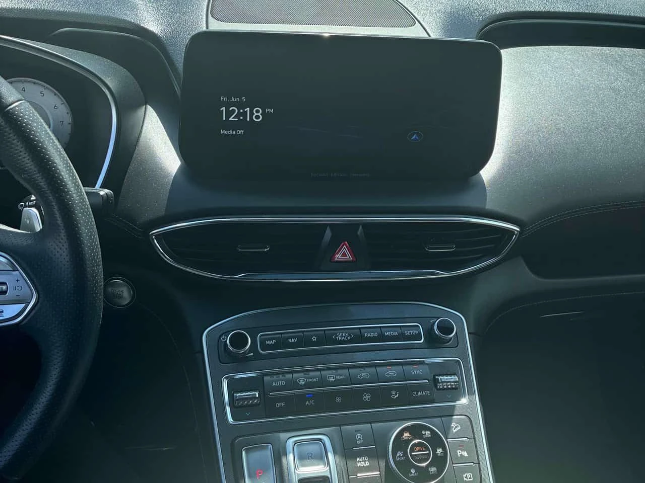 Hyundai Santa fe Ultimate Calligraphy/CARFAX/ФИНАНСИРАНЕ, снимка 9 - Автомобили и джипове - 54831786