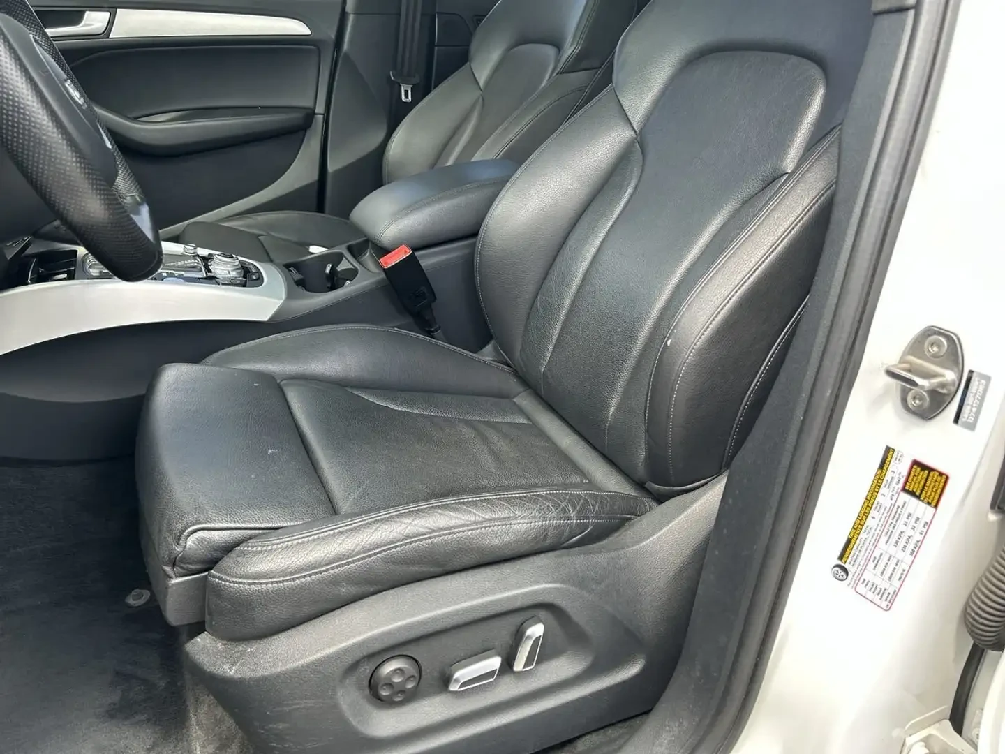 Audi Q5 3.0 TDI* S-Line* Progressiv quattro 8zf* От Ауди, снимка 8 - Автомобили и джипове - 55186928