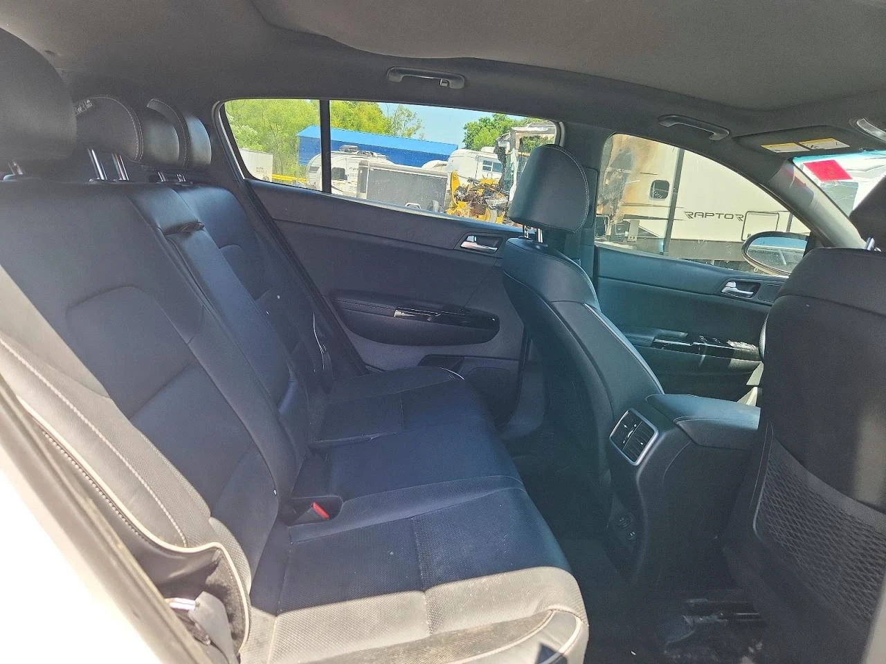 Kia Sportage SX AWD| КОЖА| ПОДГРЕВ| КАМЕРА, снимка 11 - Автомобили и джипове - 55301615