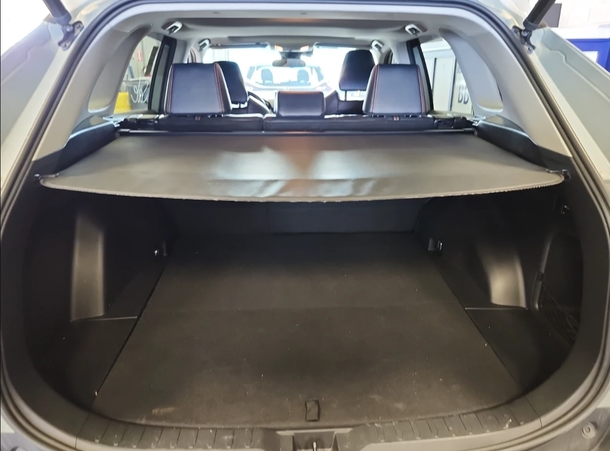Toyota Rav4 Adventure* 4x4* Камера* м.Точки* Подгрев, снимка 14 - Автомобили и джипове - 55742616