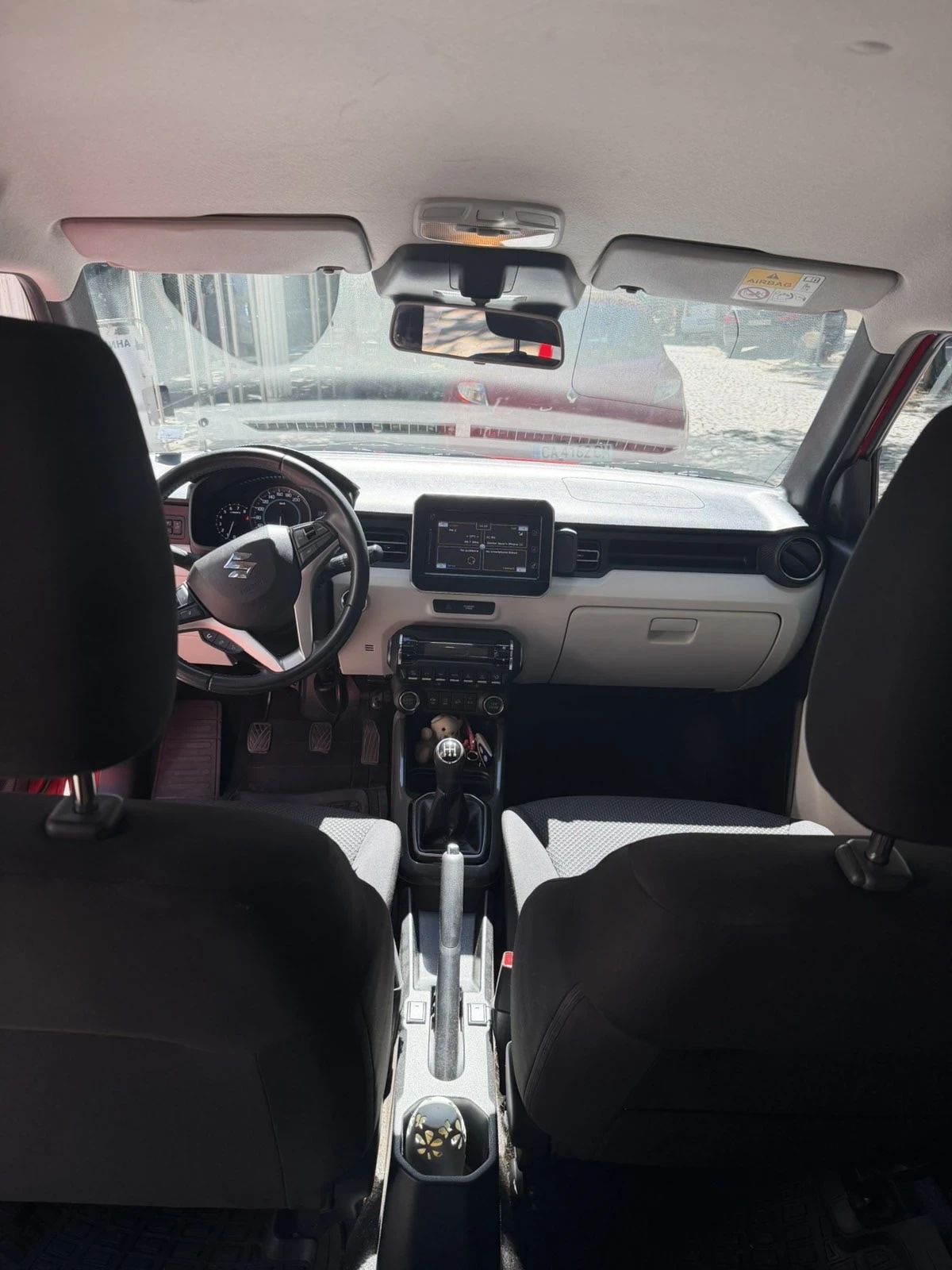 Suzuki Ignis, снимка 9 - Автомобили и джипове - 55988396