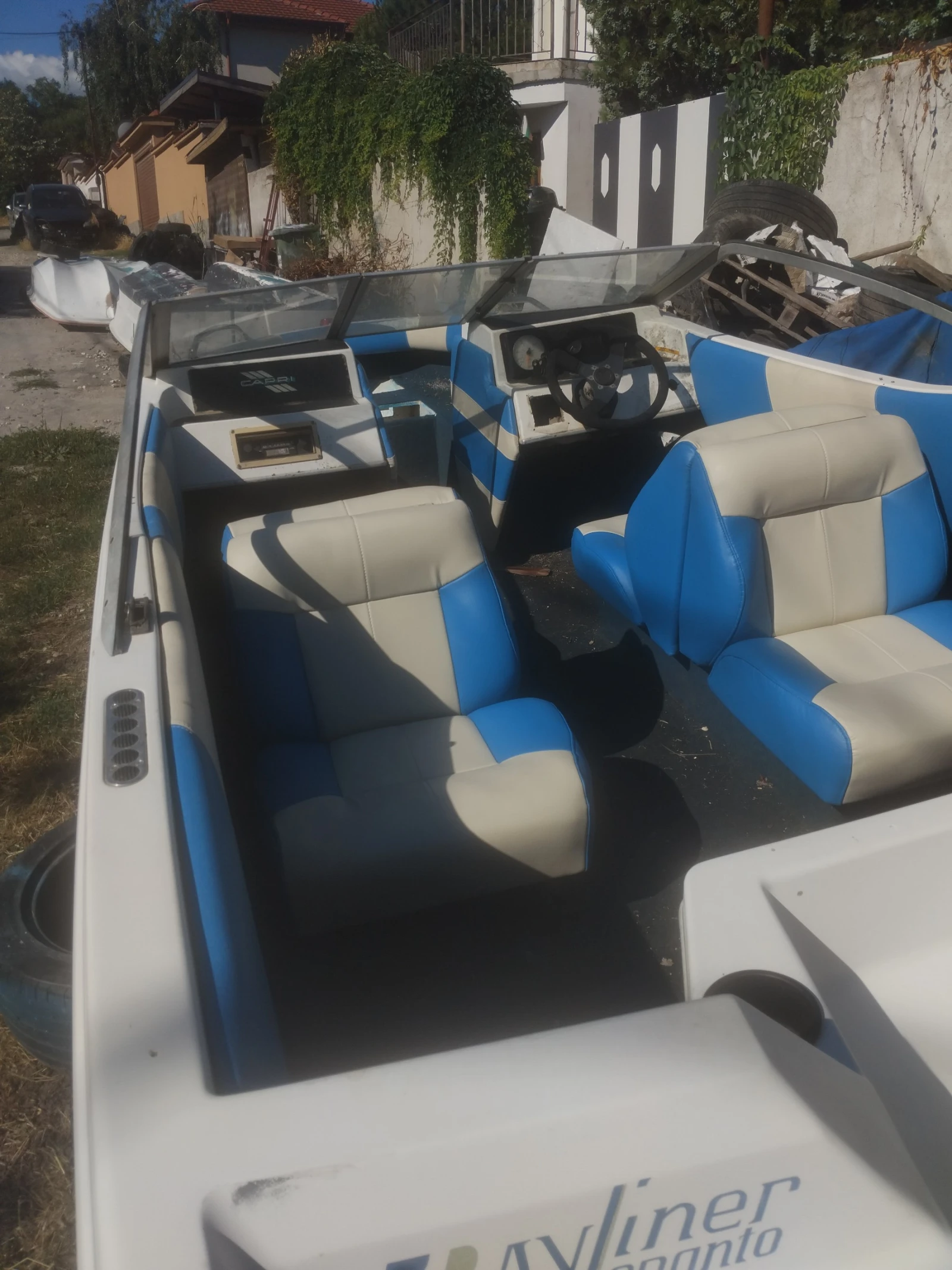 Лодка Bayliner 5, снимка 2 - Воден транспорт - 56342753