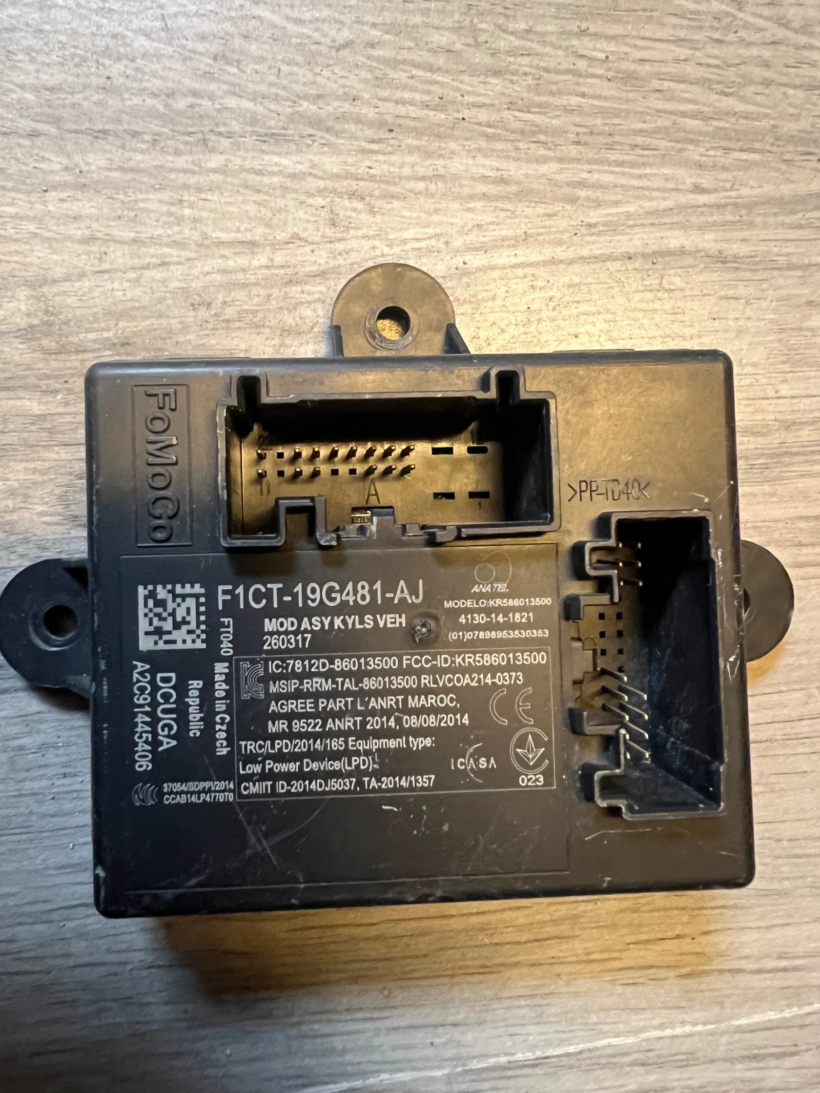 F1CT-19G481-AJ KEYLESS ��������� ����� FORD KUGA | Mobile.bg � ����������� 1