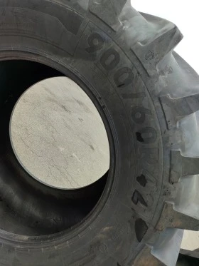 Гуми, снимка 3