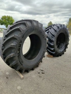 Гуми, снимка 1