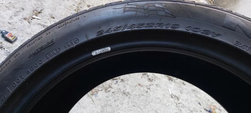 Гуми Летни 245/45R19, снимка 7 - Гуми и джанти - 33966055