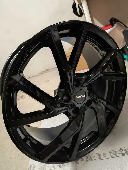 ������ | Mobile.bg � ����������� 3