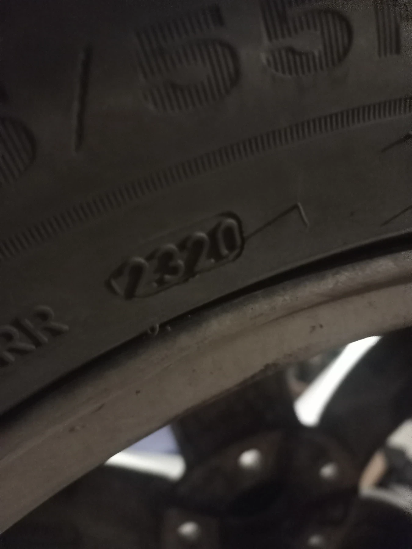    215/55R17  VW Passat | Mobile.bg   3