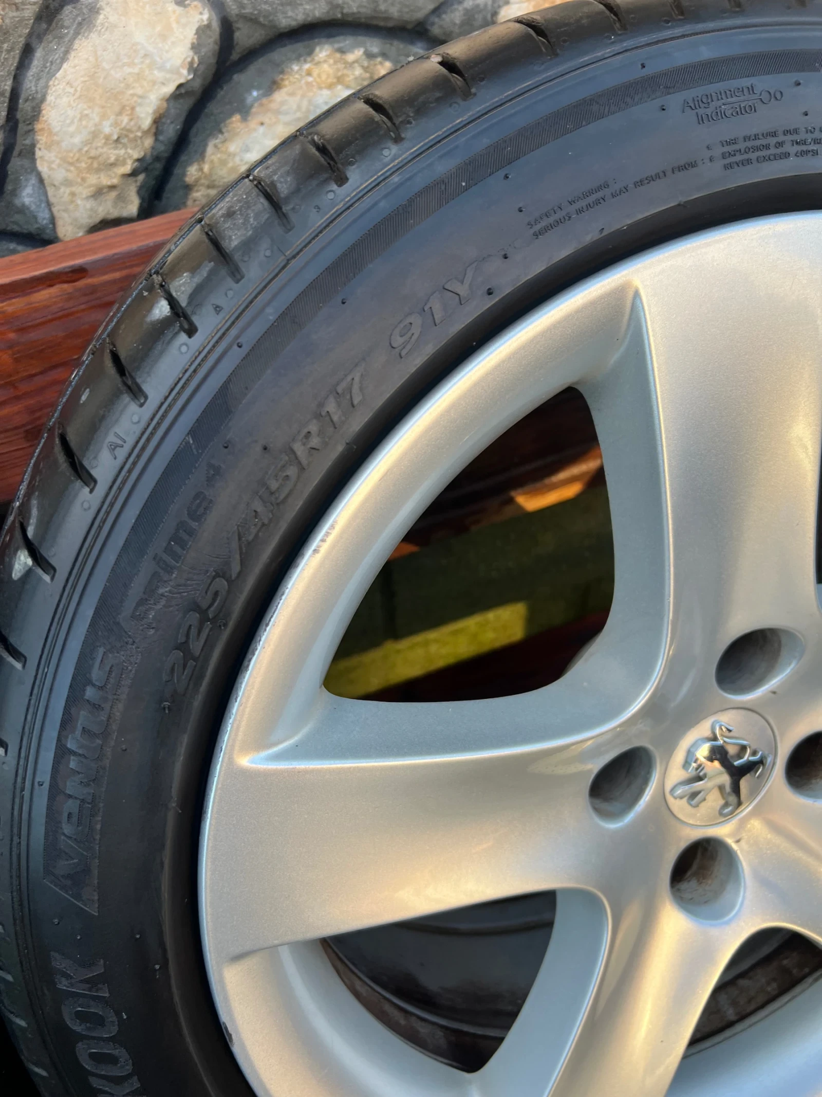 ���� � ������ 225/45R17 | Mobile.bg � ����������� 9