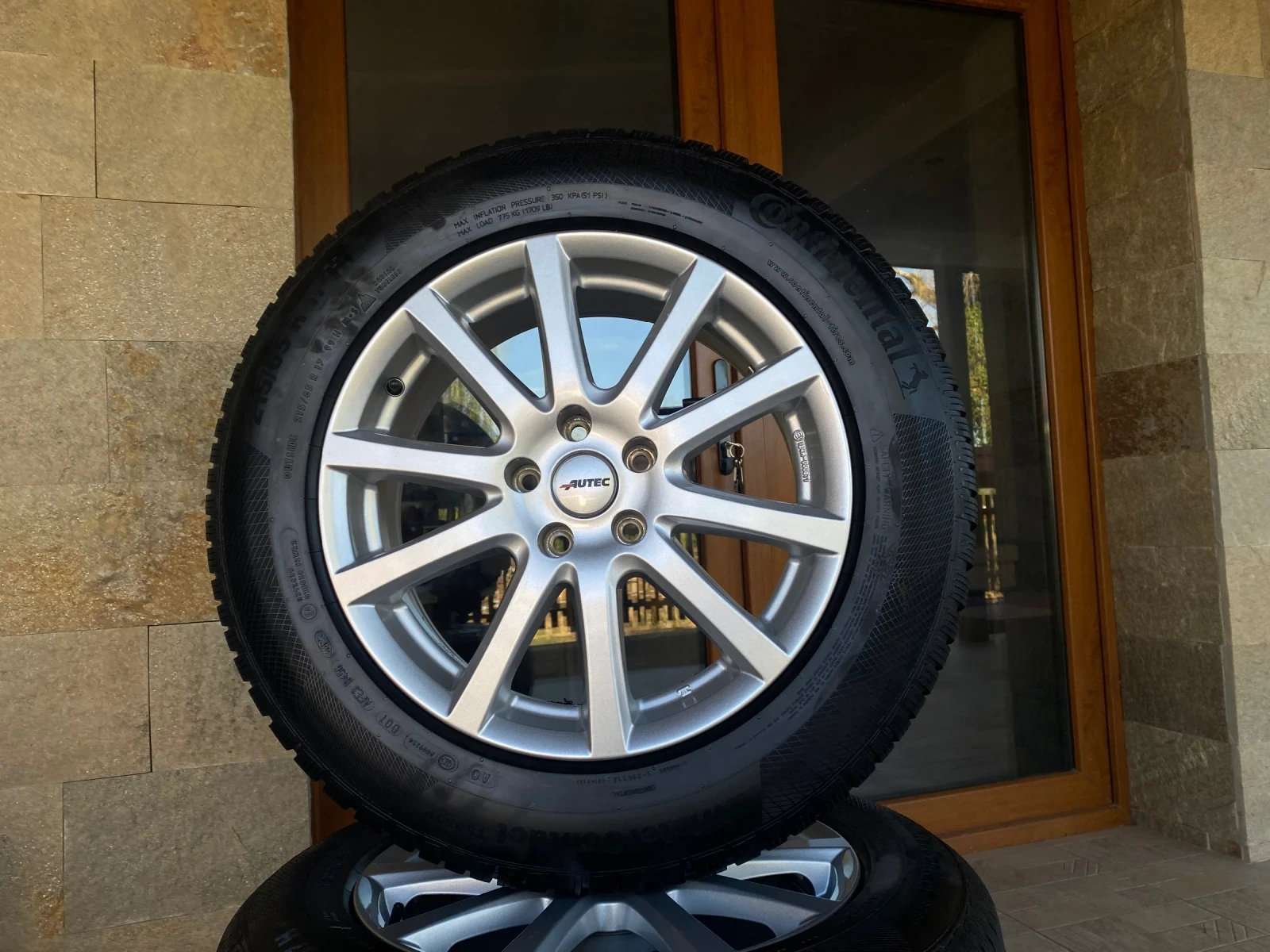 ���� � ������ 215/65R17 �� VW Tiguan | Mobile.bg � ����������� 2