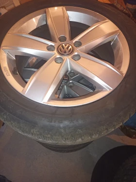        215/55R17  VW Passat