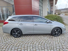 Toyota Auris 2.0 D-4D Touring Sports!, снимка 13