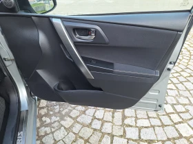 Toyota Auris 2.0 D-4D Touring Sports!, снимка 14