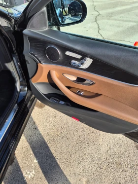 Mercedes-Benz E 400 E400 4 MATIC AMG, снимка 7
