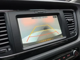 Kia Carnival 9-Seater Prestige, снимка 15