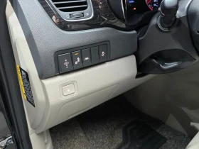 Kia Carnival 9-Seater Prestige, снимка 16