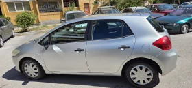 Toyota Auris, снимка 1