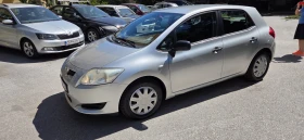 Toyota Auris, снимка 2